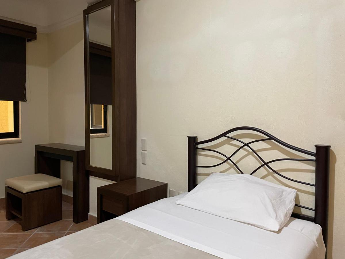 Single Room Private Bathroom