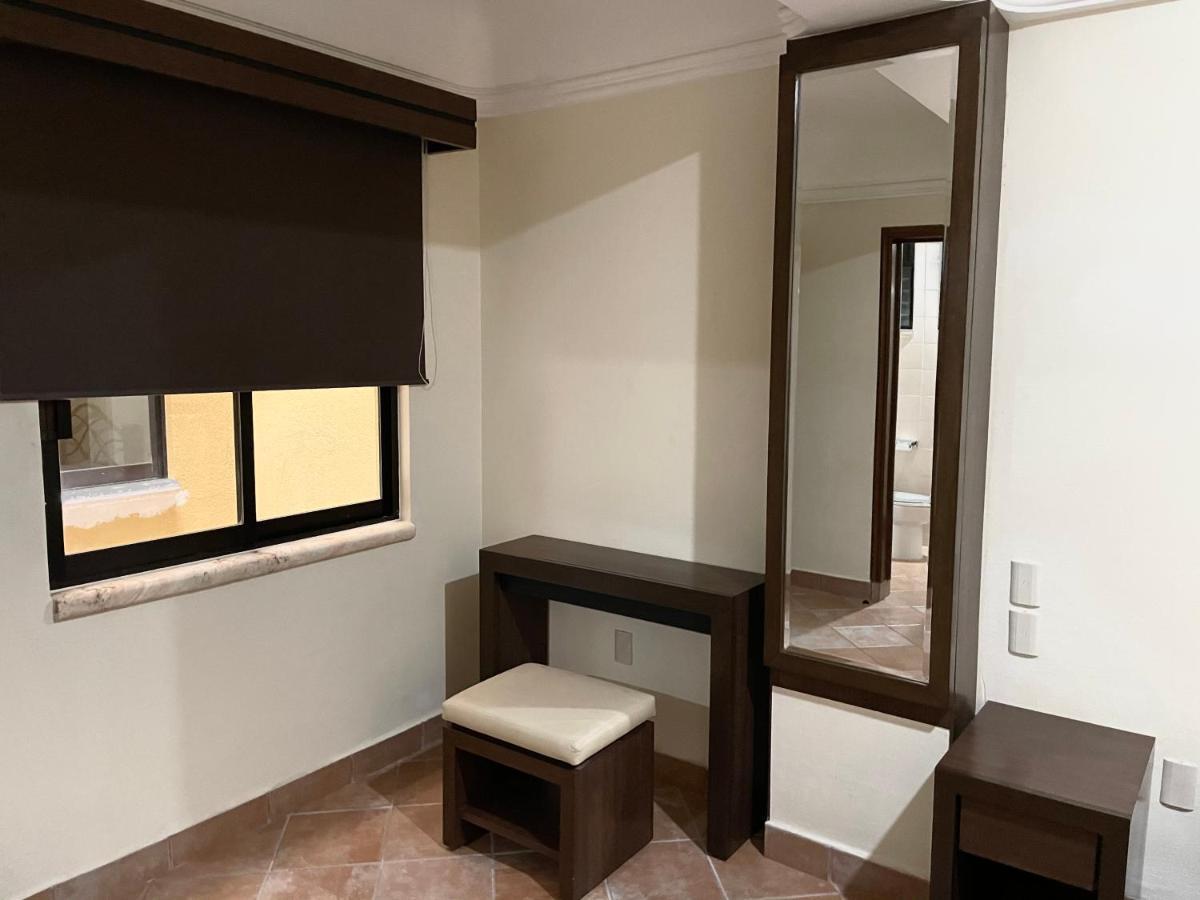 Single Room Private Bathroom